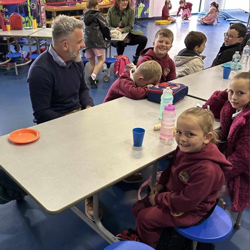 Paul eating breakfast with the kids